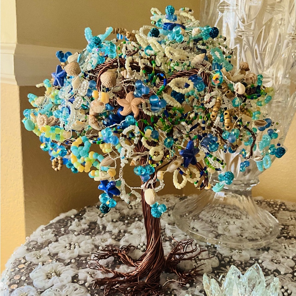 Sea breeze tree